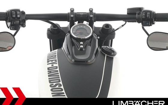 Gebrauchtmotorrad Harley-Davidson Softail Fat Bob 114 FXFBS - Bild 13