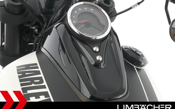 Gebrauchtmotorrad Harley-Davidson Softail Fat Bob 114 FXFBS - Bild 22