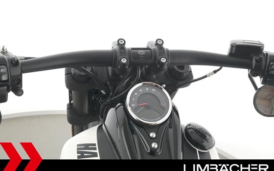 Gebrauchtmotorrad Harley-Davidson Softail Fat Bob 114 FXFBS - Bild 26