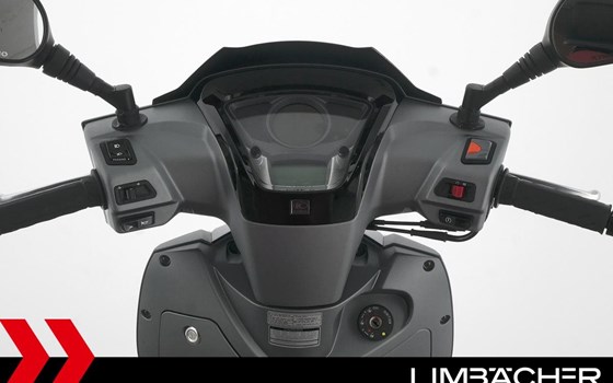 Gebrauchtmotorrad Kymco People S 300i - Bild 13