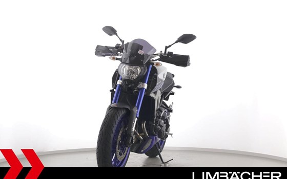 Gebrauchtmotorrad Yamaha MT-09 - Bild 3