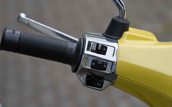 Neufahrzeug Vespa Primavera 125 S - Bild 11