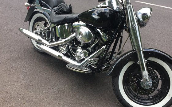 Gebrauchtmotorrad Harley-Davidson Fat Boy FLSTFI - Bild 2