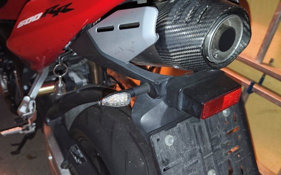 Gebrauchtmotorrad Honda CBR600RR - Bild 3 Gebrauchtmotorrad Honda CBR600RR - Bild 3