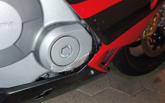 Gebrauchtmotorrad Honda CBR600RR - Bild 8 Gebrauchtmotorrad Honda CBR600RR - Bild 8