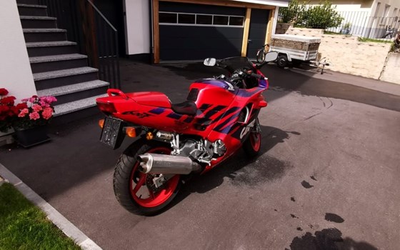 Gebrauchtmotorrad Honda CBR 600 F - Bild 4