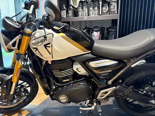 Triumph Speed 400