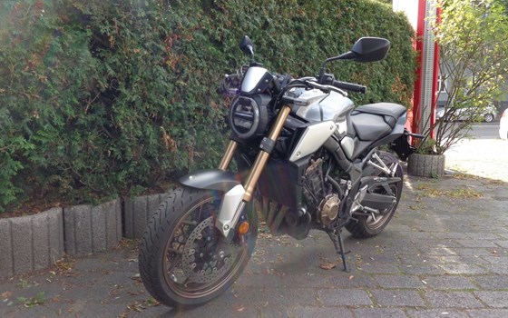 Gebrauchtmotorrad Honda CB650R - Bild 1