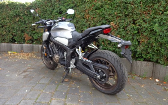 Gebrauchtmotorrad Honda CB650R - Bild 3