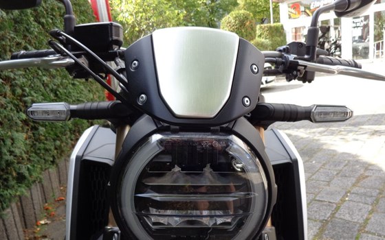 Gebrauchtmotorrad Honda CB650R - Bild 9
