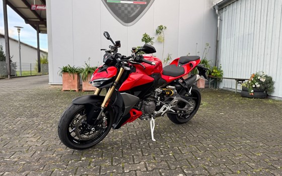 Gebrauchtmotorrad Ducati Streetfighter V2 - Bild 5