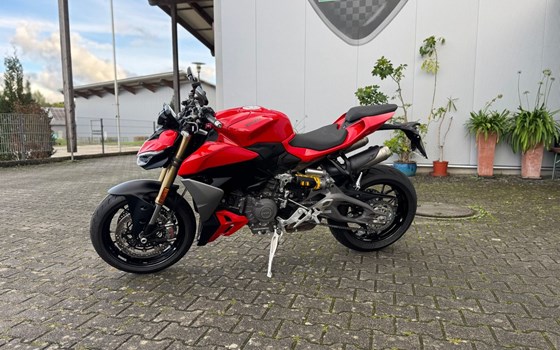 Gebrauchtmotorrad Ducati Streetfighter V2 - Bild 6