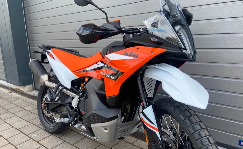 Angebot KTM 890 Adventure R Bild 7: Angebot KTM 890 Adventure R