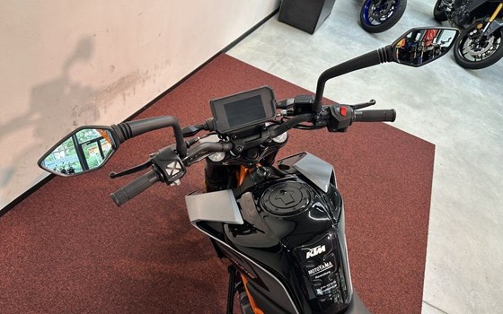 Gebrauchtmotorrad KTM 125 Duke - Bild 13