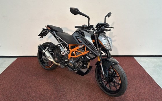 Gebrauchtmotorrad KTM 125 Duke - Bild 2