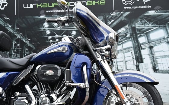 Gebrauchtmotorrad Harley-Davidson CVO Ultra Limited FLHTKSE - Bild 2