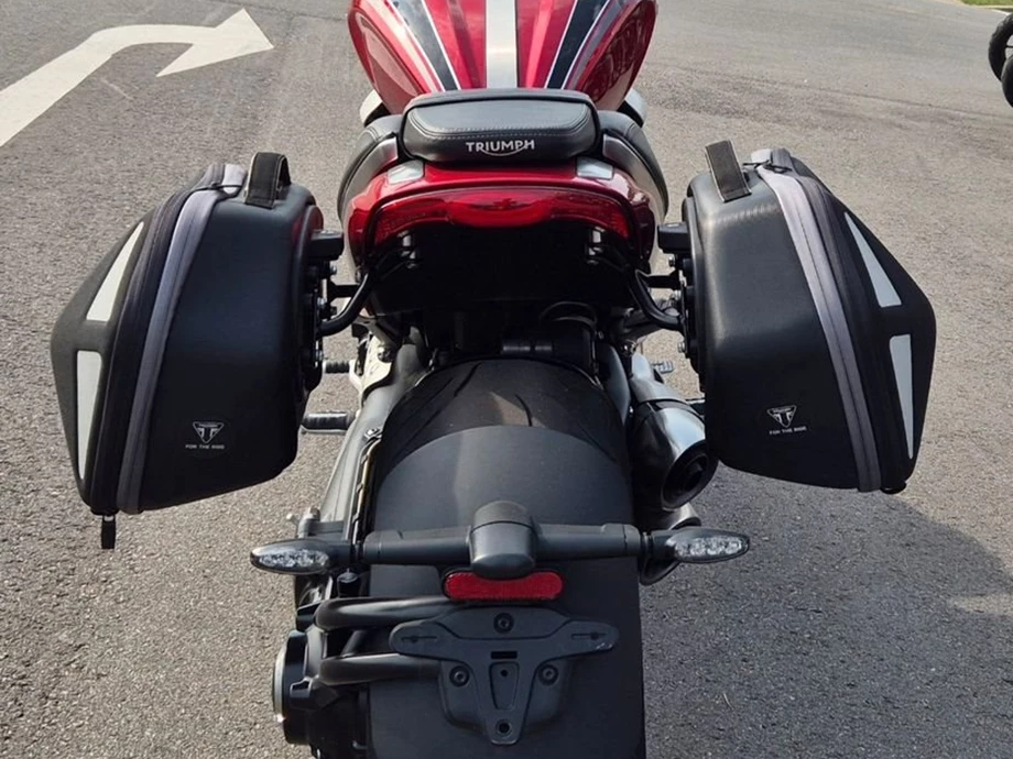 Angebot Triumph Rocket 3 R Bild 4: Angebot Triumph Rocket 3 R