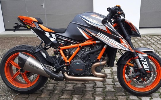 Gebrauchtmotorrad KTM 1290 Super Duke R - Bild 3
