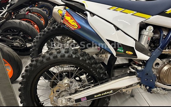 Neufahrzeug Husqvarna TE 300i - Bild 3