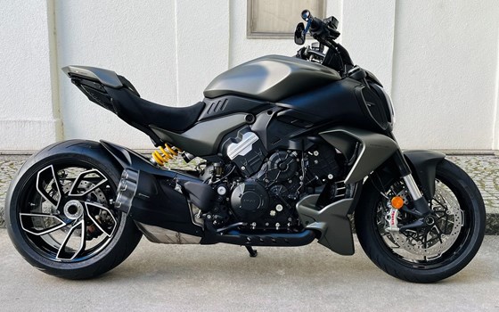 Neufahrzeug Ducati Diavel V4 - Bild 1