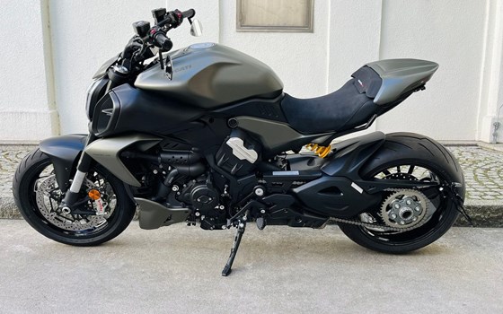 Neufahrzeug Ducati Diavel V4 - Bild 3