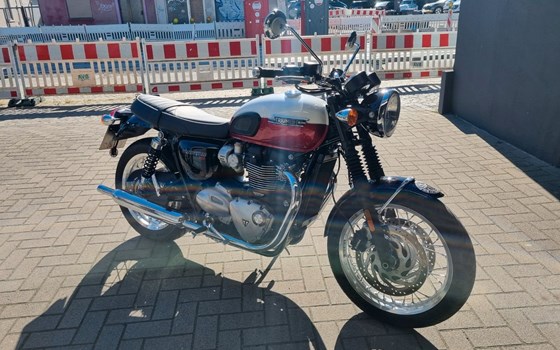 Gebrauchtmotorrad Triumph Bonneville T120 - Bild 1