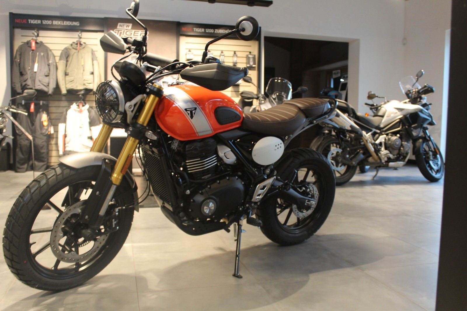 Triumph Scrambler 400 X