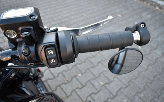 Neufahrzeug Indian Scout Bobber - Bild 10