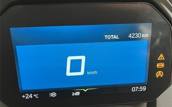 Gebrauchtmotorrad BMW C 400 GT - Bild 7 Gebrauchtmotorrad BMW C 400 GT - Bild 7