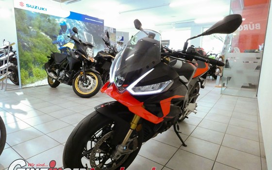 Neufahrzeug Aprilia Tuono V4 1100 Factory - Bild 9 Neufahrzeug Aprilia Tuono V4 1100 Factory - Bild 9