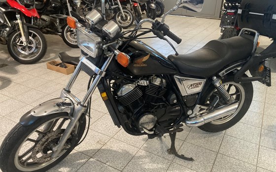Gebrauchtmotorrad Honda VT 500 C - Bild 3
