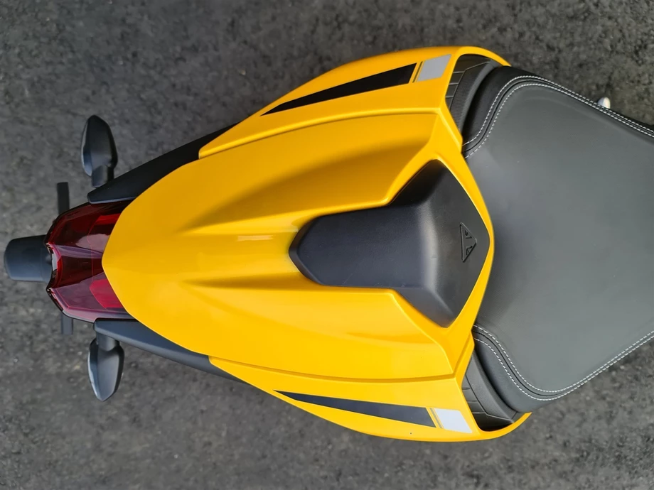 Angebot Triumph Street Triple 765 RS Bild 5: Angebot Triumph Street Triple 765 RS