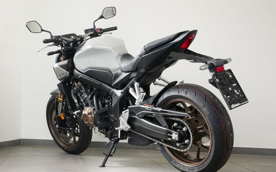 Gebrauchtmotorrad Honda CB650R - Bild 10