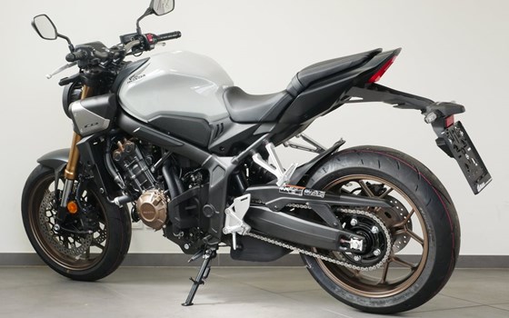Gebrauchtmotorrad Honda CB650R - Bild 9