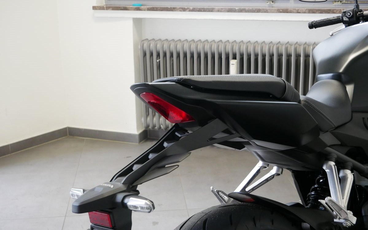 Angebot Honda CB650R E-Clutch