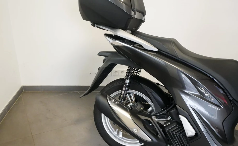 Angebot Honda SH150i Bild 8: Angebot Honda SH150i