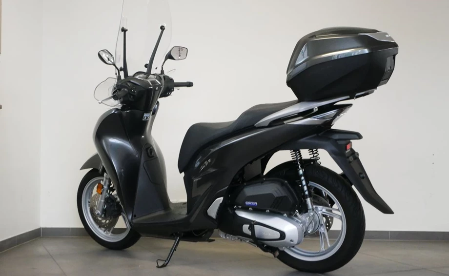 Angebot Honda SH150i Bild 9: Angebot Honda SH150i