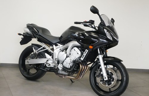 Gebrauchtmotorrad Yamaha FZ6 Fazer