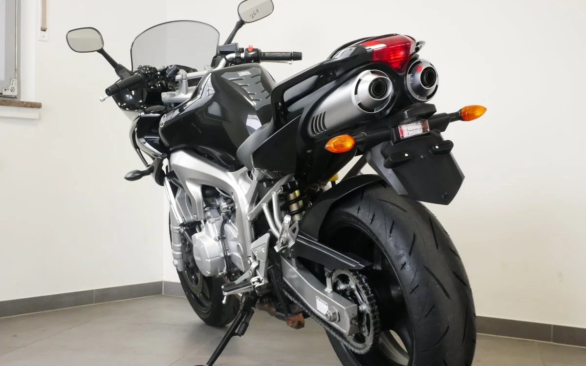 Zum Vergrößern bitte anklicken! Angebot Yamaha FZ6 Fazer