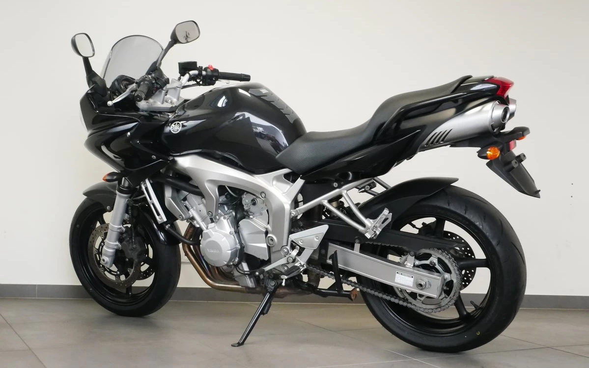 Zum Vergrößern bitte anklicken! Angebot Yamaha FZ6 Fazer
