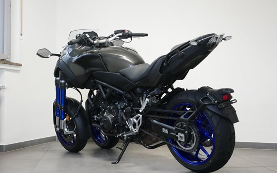 Gebrauchtmotorrad Yamaha Niken - Bild 10