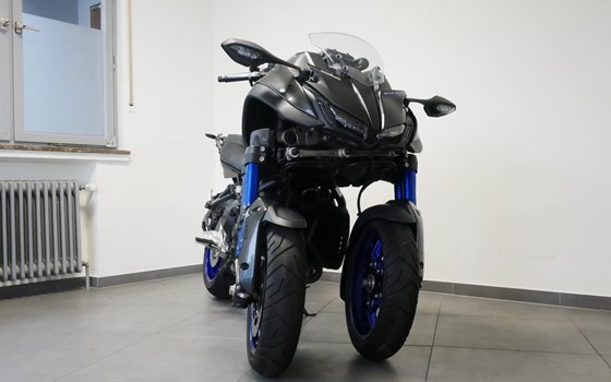 Gebrauchtmotorrad Yamaha Niken - Bild 3