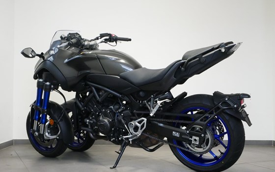 Gebrauchtmotorrad Yamaha Niken - Bild 9