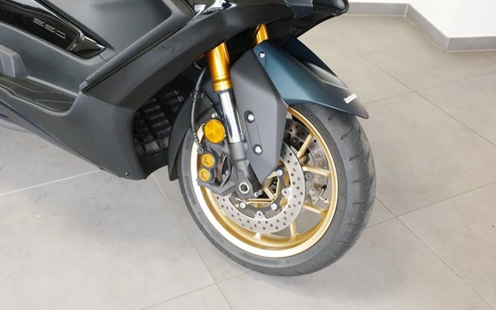 Gebrauchtmotorrad Yamaha TMAX Tech MAX - Bild 6