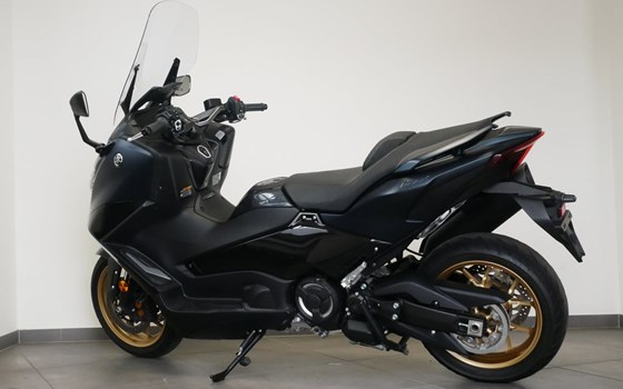 Gebrauchtmotorrad Yamaha TMAX Tech MAX - Bild 9