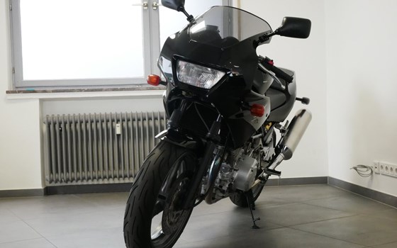 Gebrauchtmotorrad Yamaha TRX 850 - Bild 2