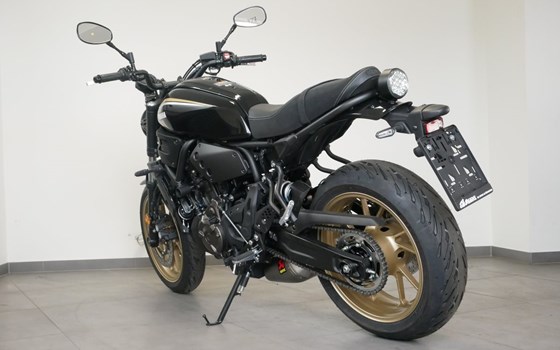 Gebrauchtmotorrad Yamaha XSR700 - Bild 9