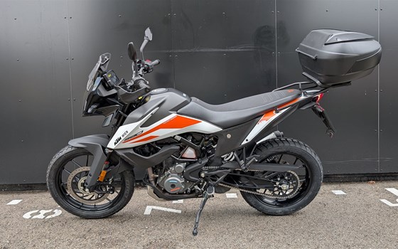 Gebrauchtmotorrad KTM 390 Adventure - Bild 2 Gebrauchtmotorrad KTM 390 Adventure - Bild 2