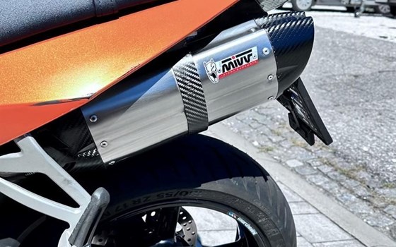 Gebrauchtmotorrad KTM 990 Super Duke - Bild 5 Gebrauchtmotorrad KTM 990 Super Duke - Bild 5