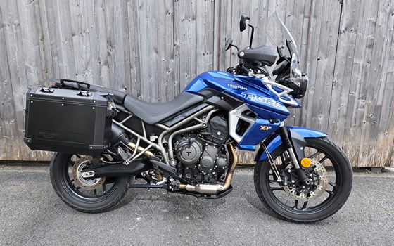 Gebrauchtmotorrad Triumph Tiger 800 XRx - Bild 1 Gebrauchtmotorrad Triumph Tiger 800 XRx - Bild 1